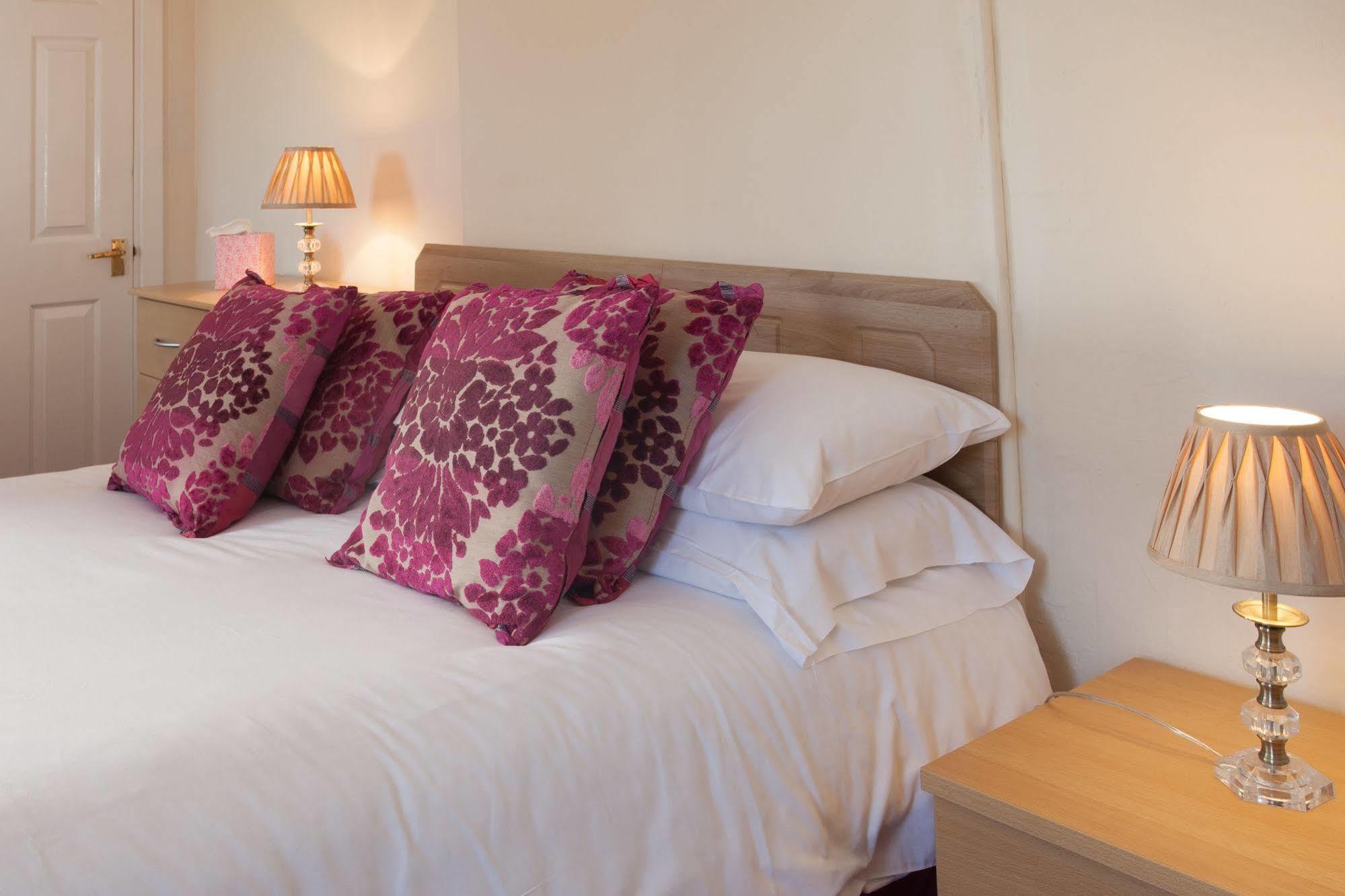 The Allan Ramsay Hotel Carlops Екстер'єр фото