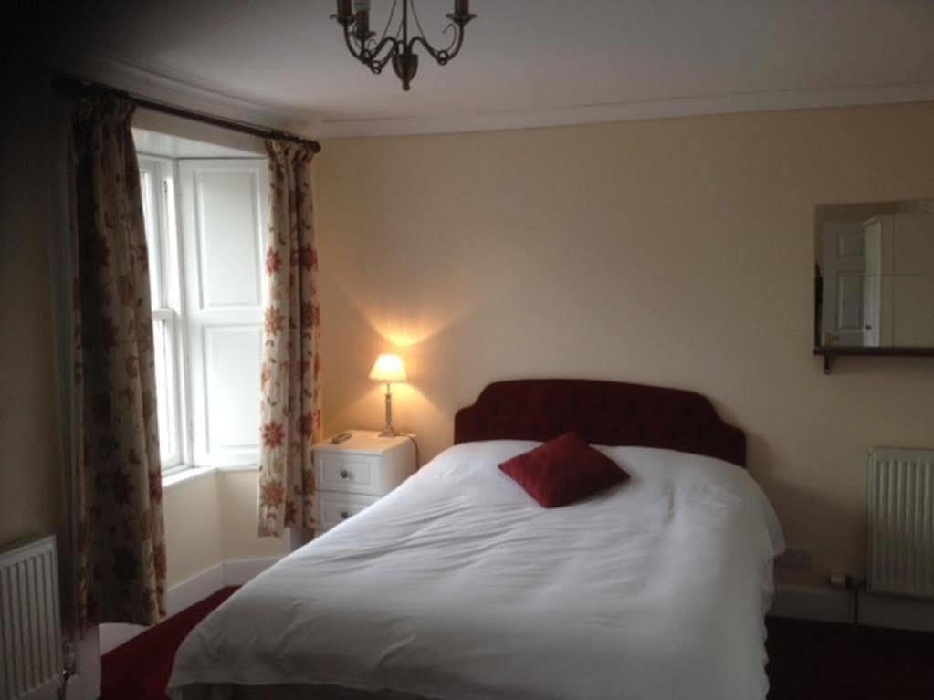 The Allan Ramsay Hotel Carlops Екстер'єр фото